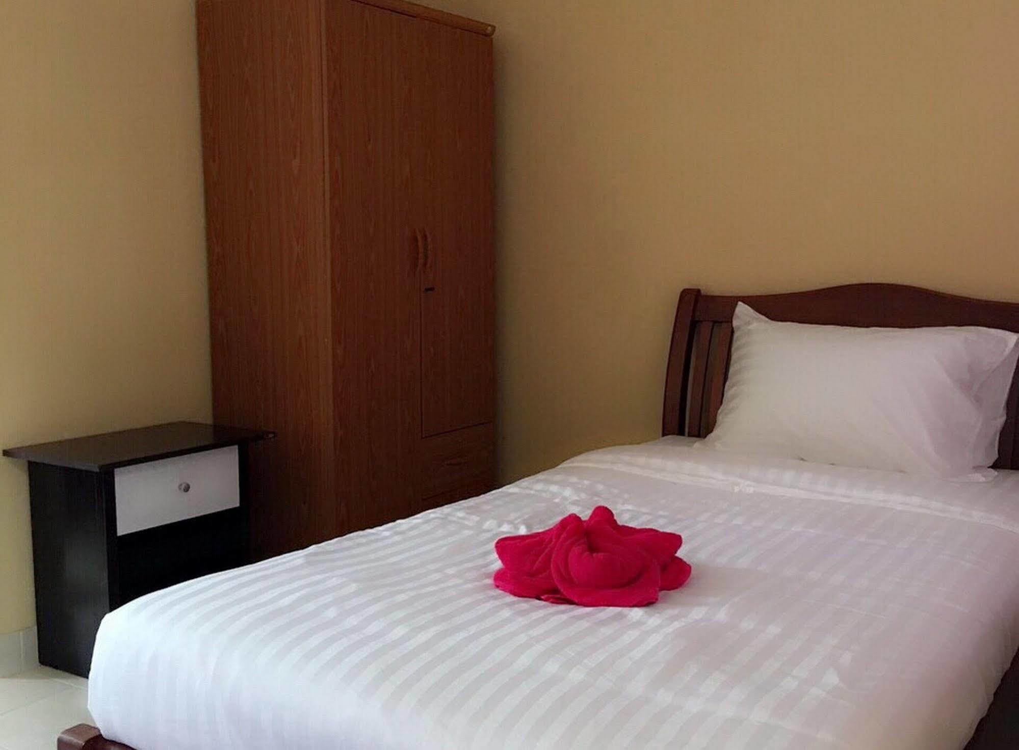 Sarin Guesthouse Koh Tao Exterior photo